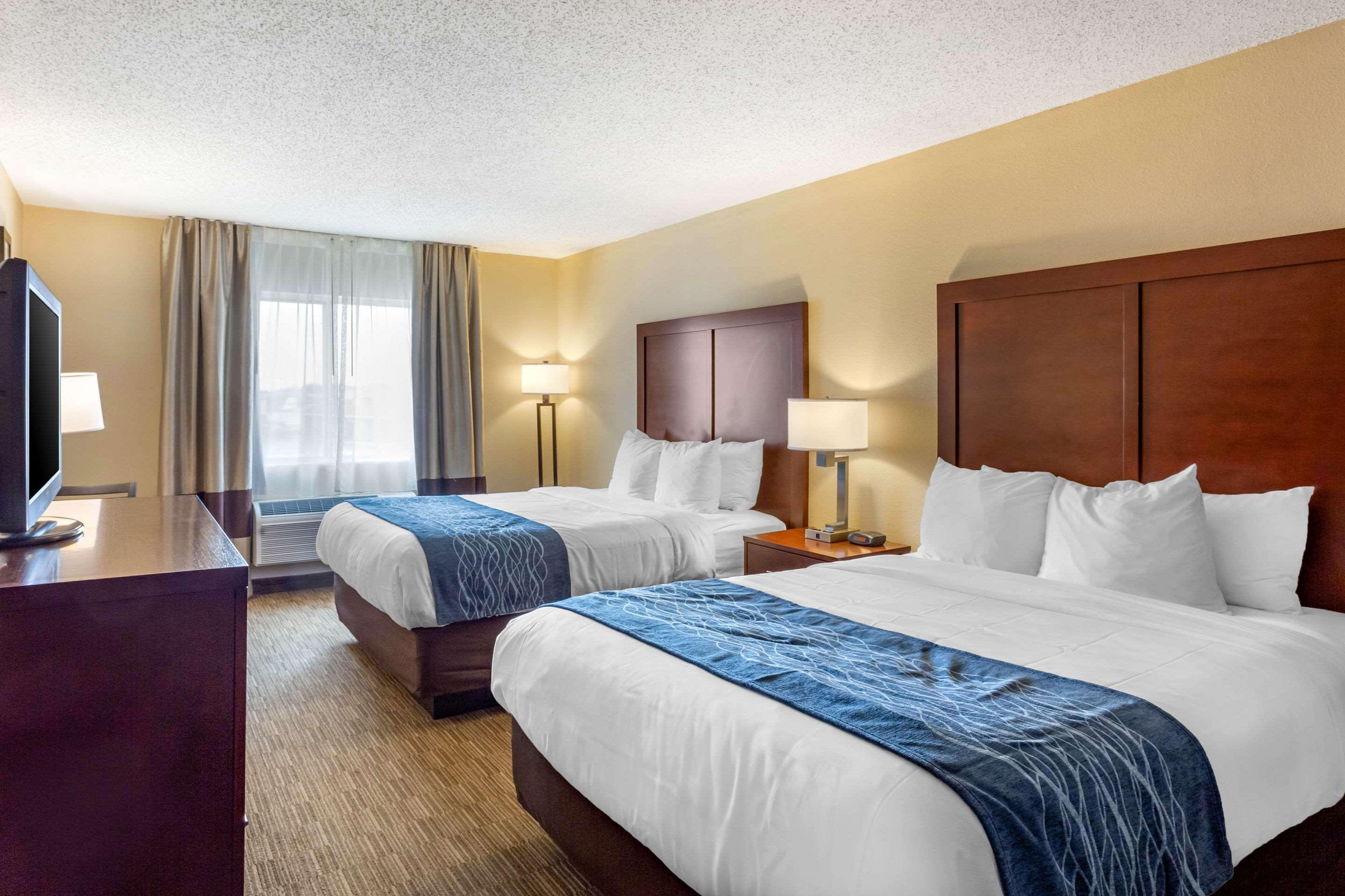 Comfort Inn Rockford Near Casino District Esterno foto