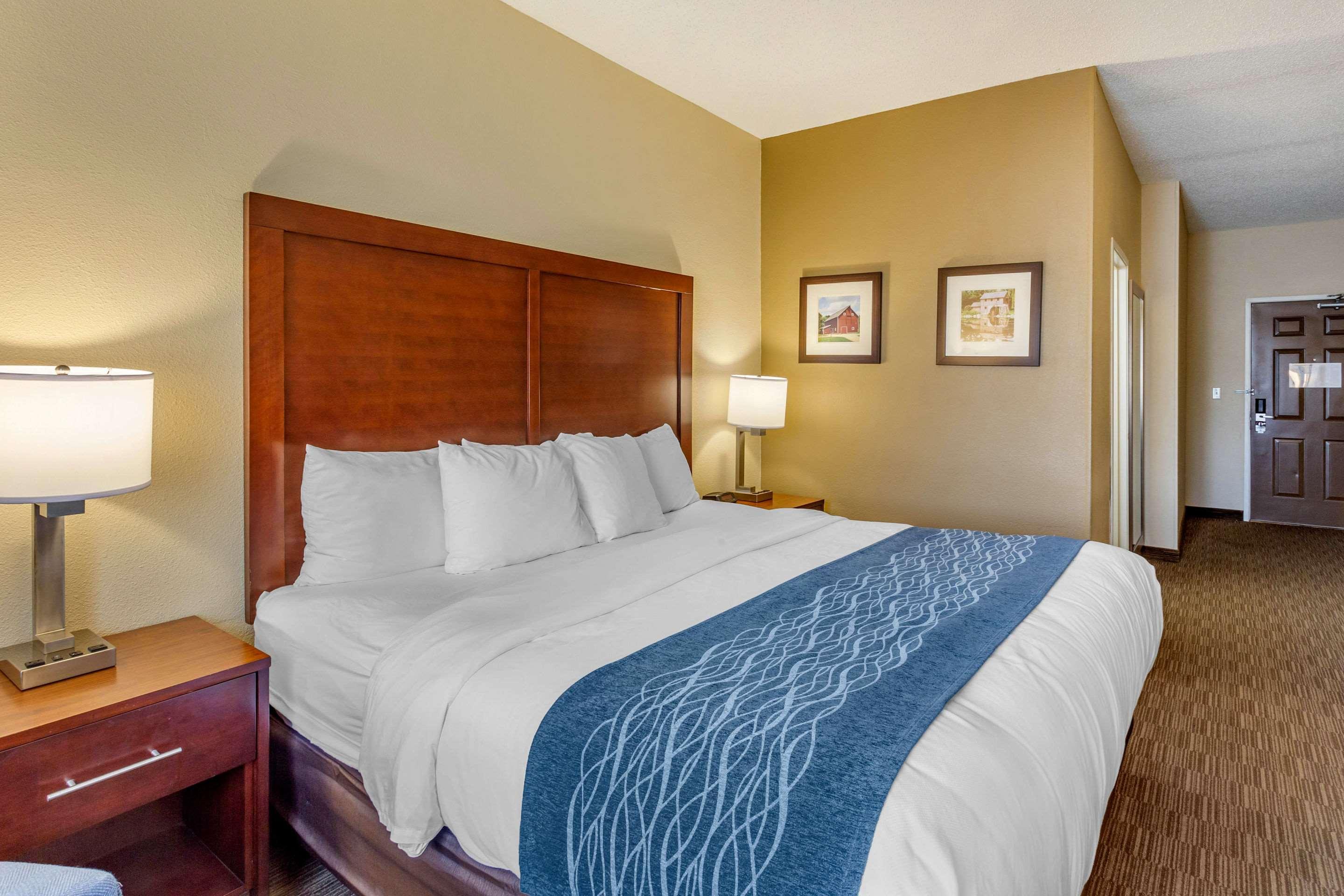 Comfort Inn Rockford Near Casino District Esterno foto