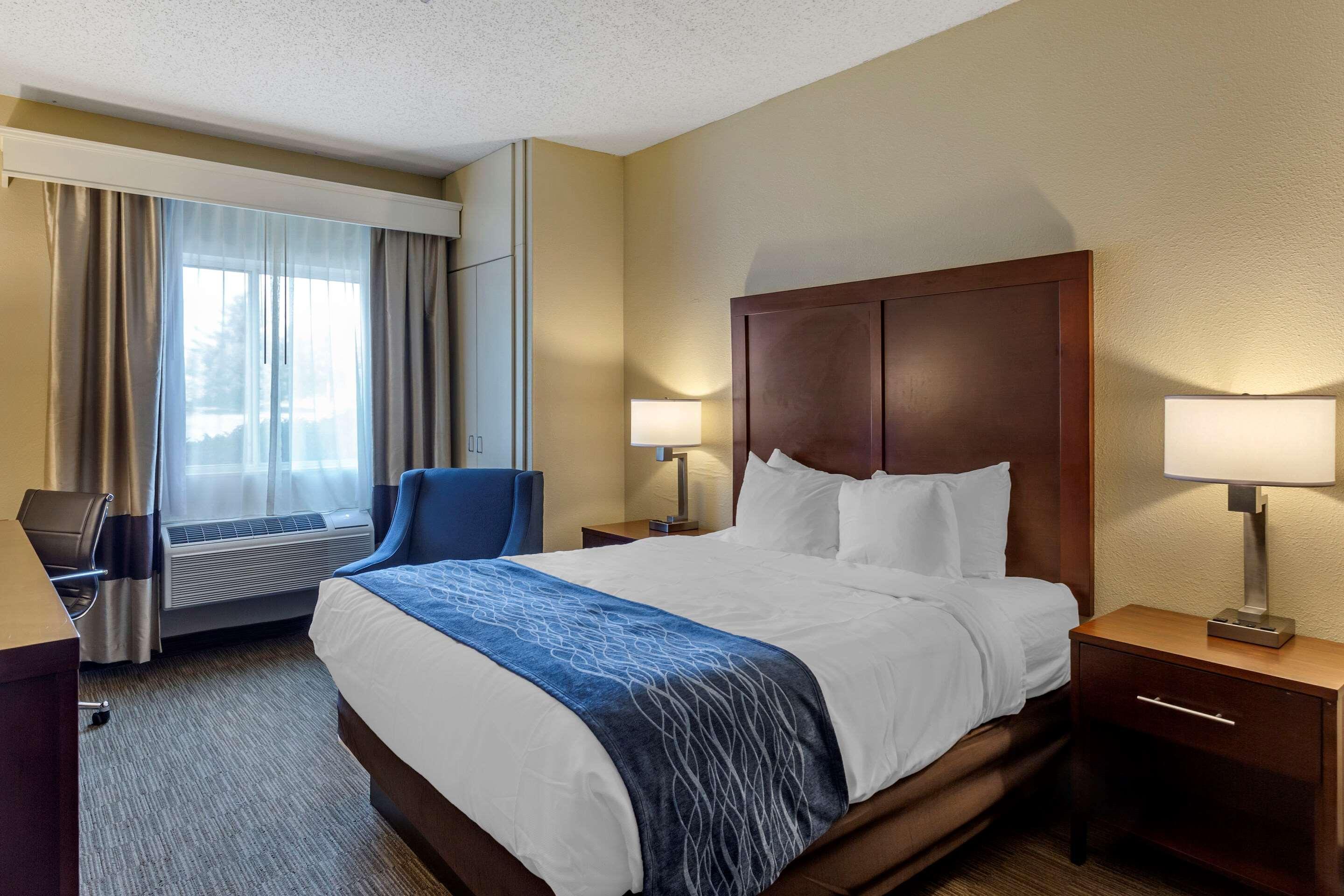 Comfort Inn Rockford Near Casino District Esterno foto
