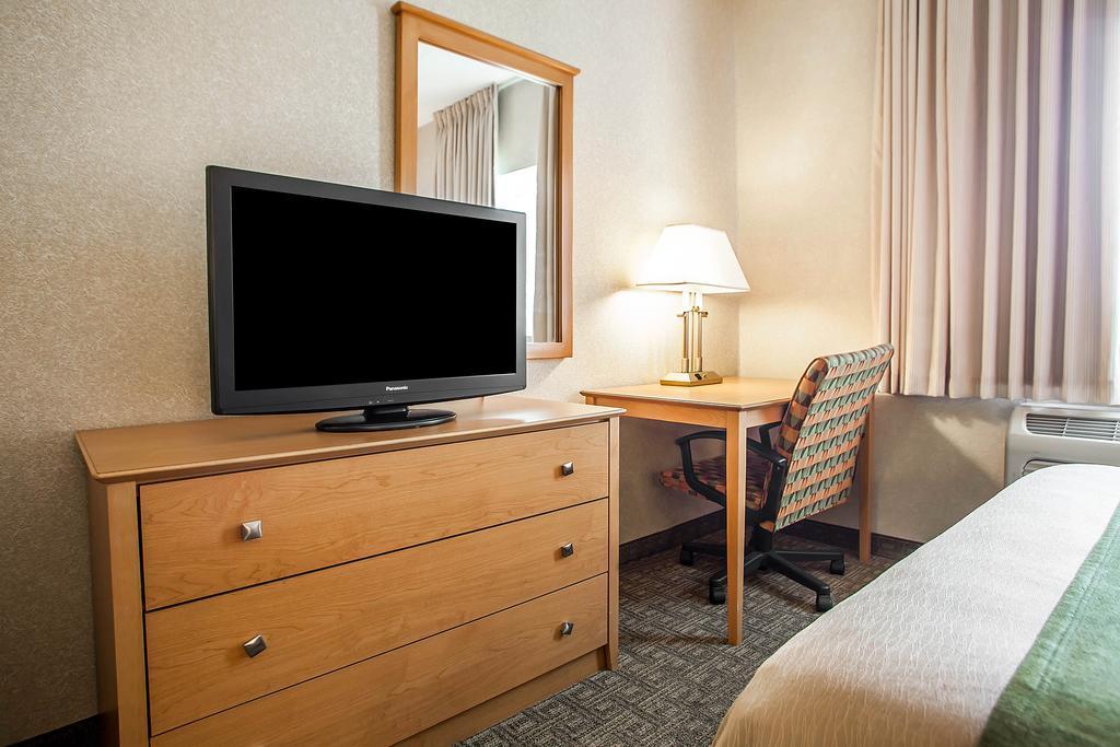 Comfort Inn Rockford Near Casino District Esterno foto