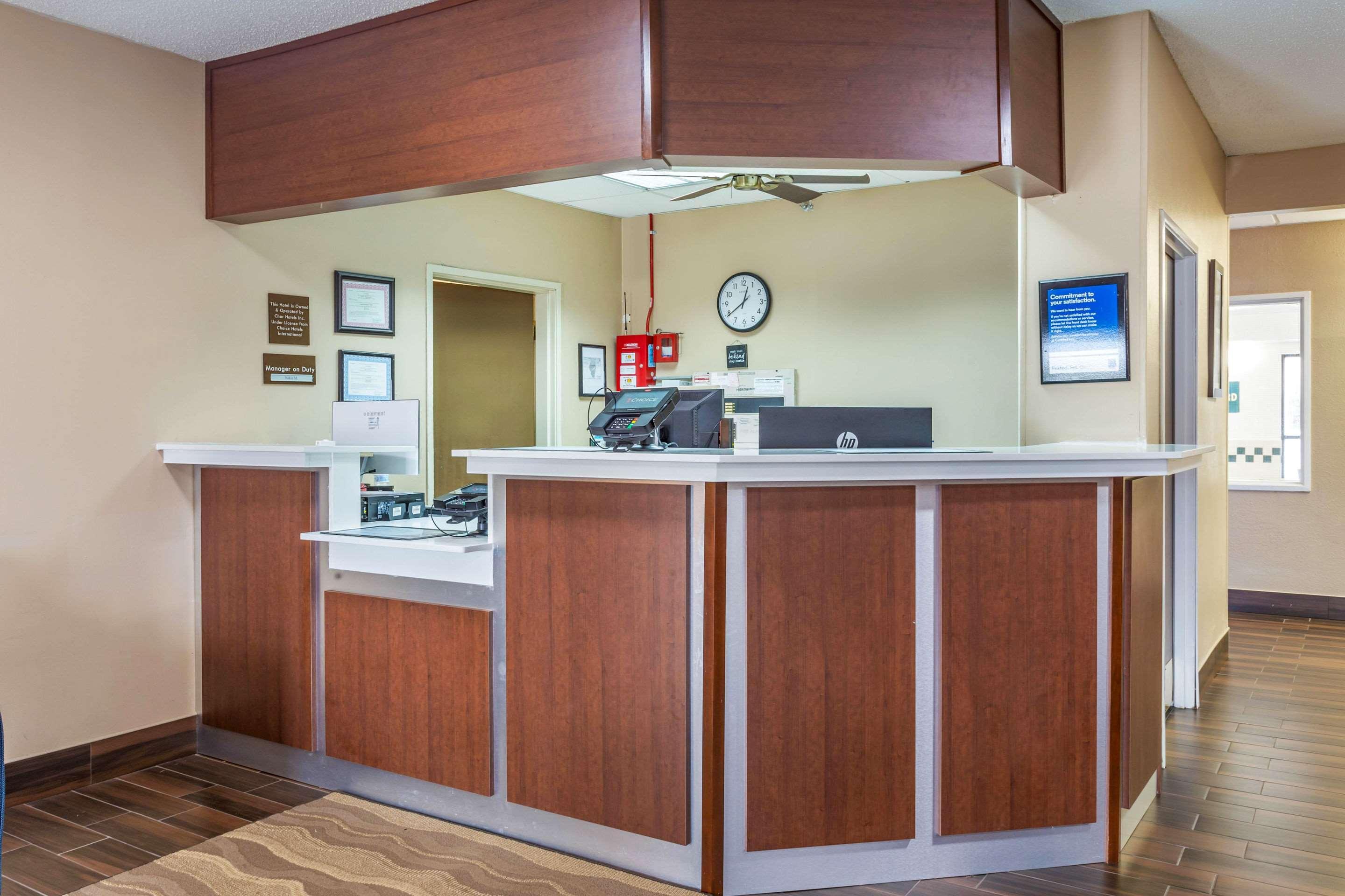 Comfort Inn Rockford Near Casino District Esterno foto
