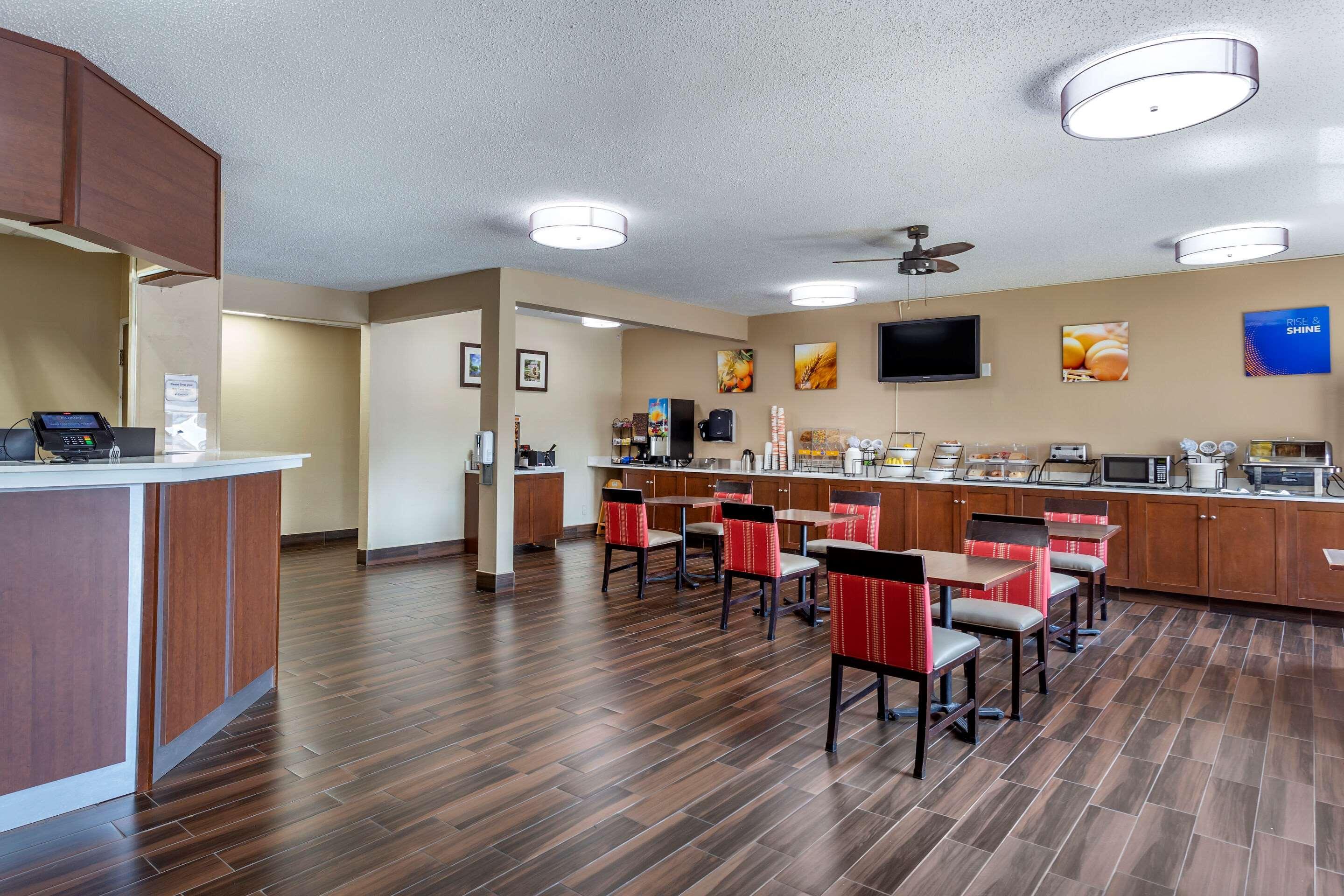 Comfort Inn Rockford Near Casino District Esterno foto