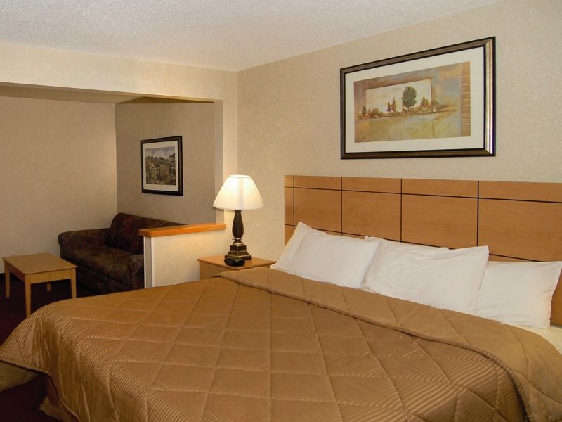 Comfort Inn Rockford Near Casino District Esterno foto